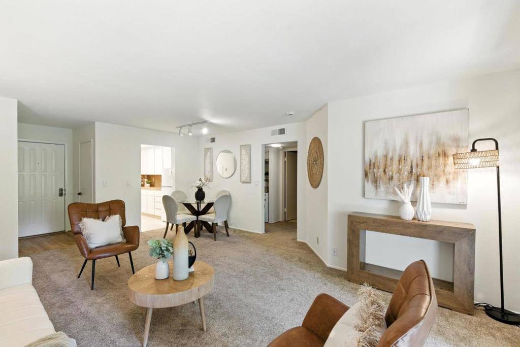 Sunnyvale, CA 94086,1001 E Evelyn TER #110