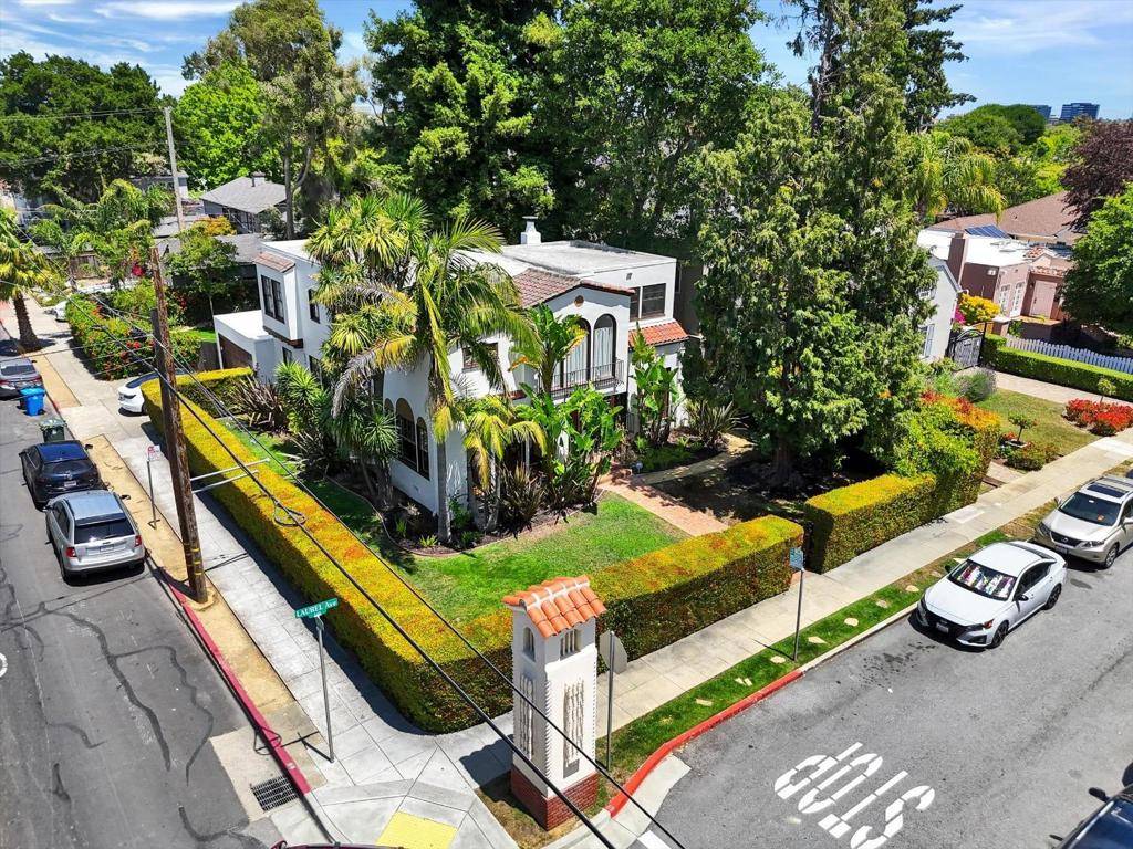 San Mateo, CA 94401,901 Laurel