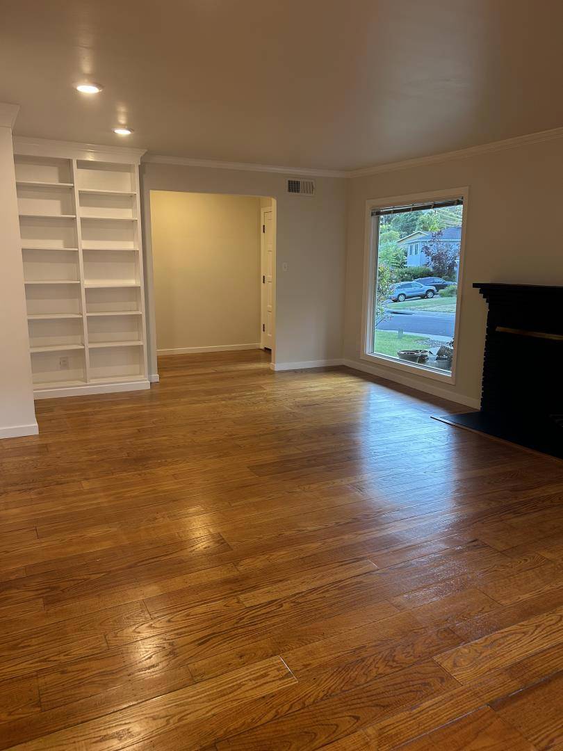 San Rafael, CA 94901,254 Mountain View AVE