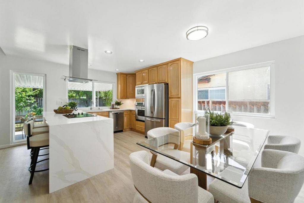 San Jose, CA 95123,362 El Portal WAY