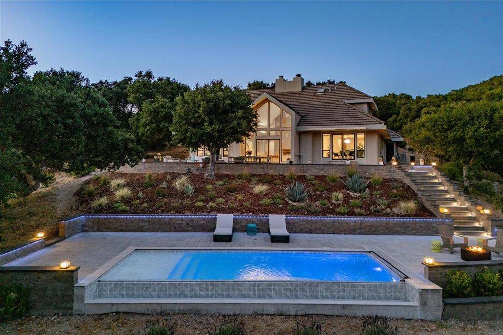 Carmel Valley, CA 93924,31499 Via Las Rosas