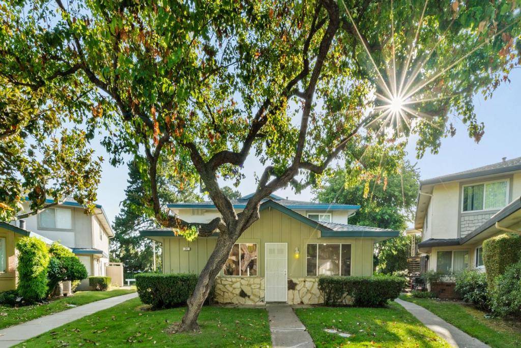 Campbell, CA 95008,297 Watson DR #1