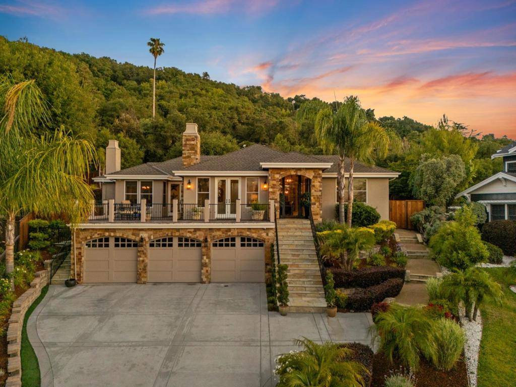 Los Gatos, CA 95032,129 Dover ST