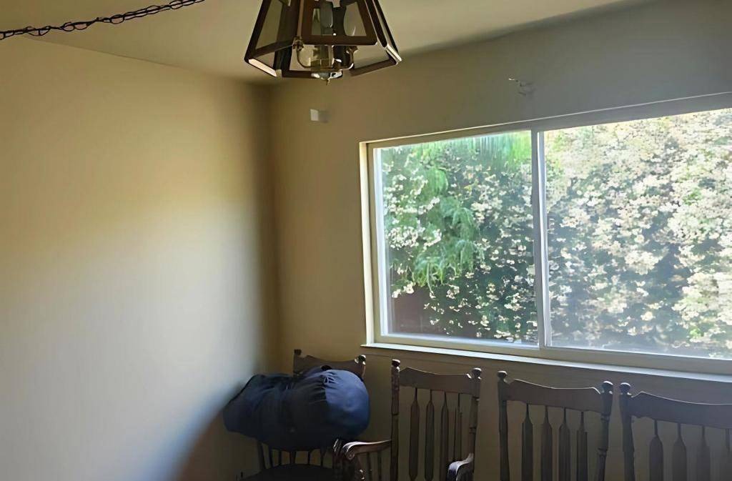 Dixon, CA 95620,490 South CT