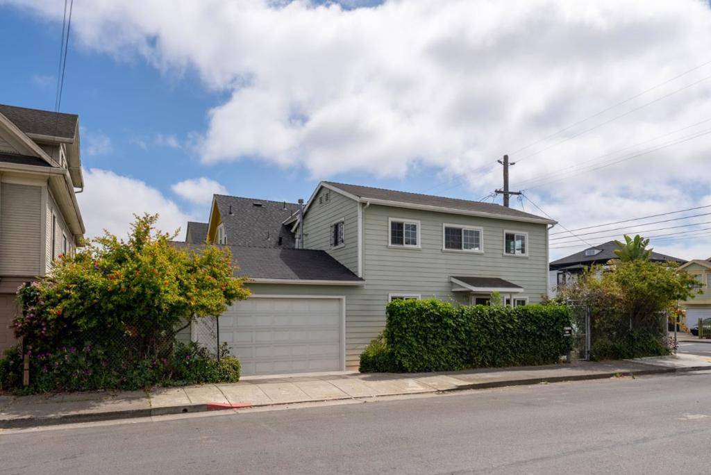 Oakland, CA 94608,2930 Magnolia ST