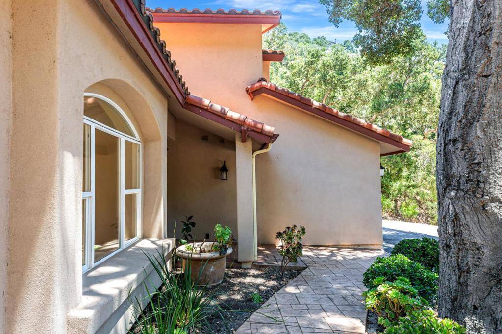 Carmel Valley, CA 93924,60 Toyon WAY