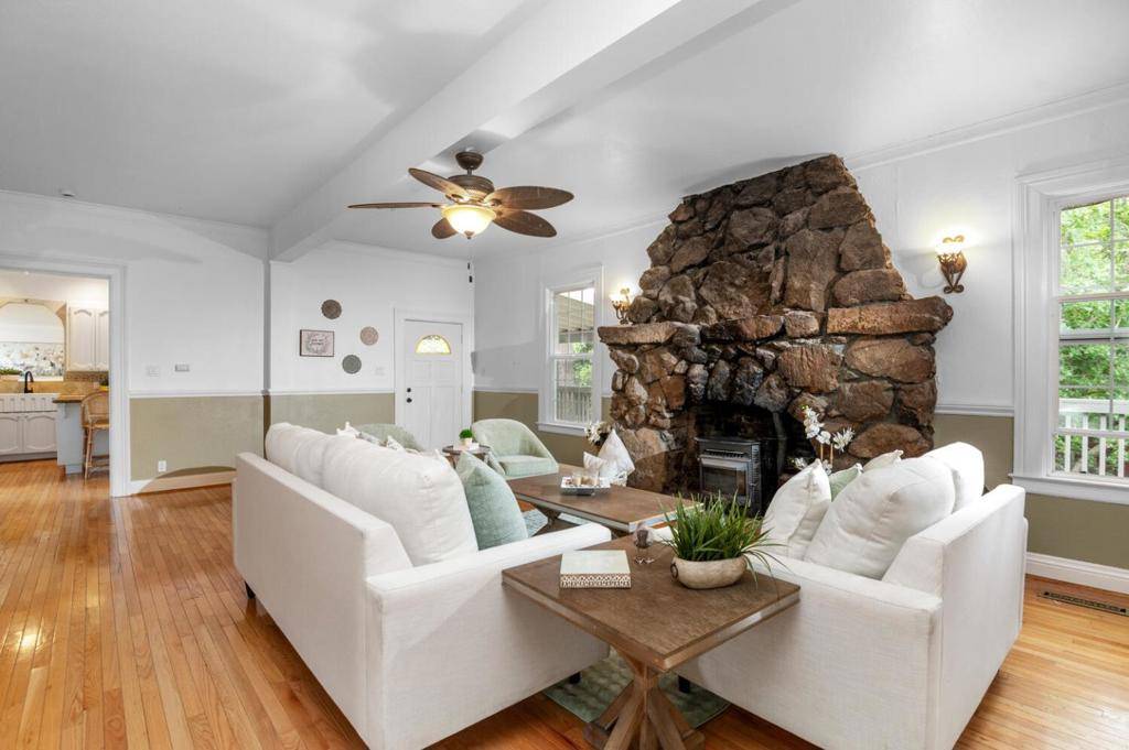 Morgan Hill, CA 95037,1855 Llagas