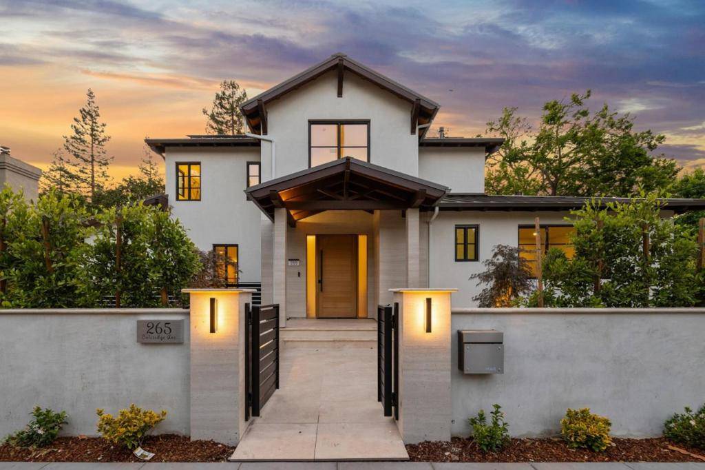 Palo Alto, CA 94301,265 Coleridge Ave
