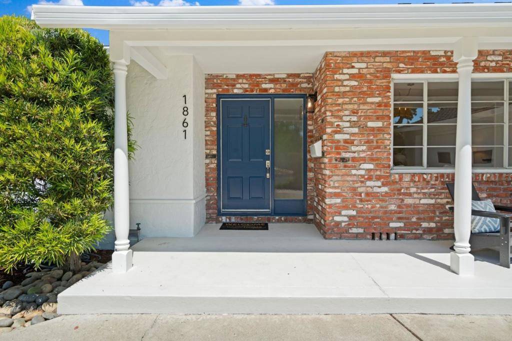 Mountain View, CA 94040,1861 Limetree LN