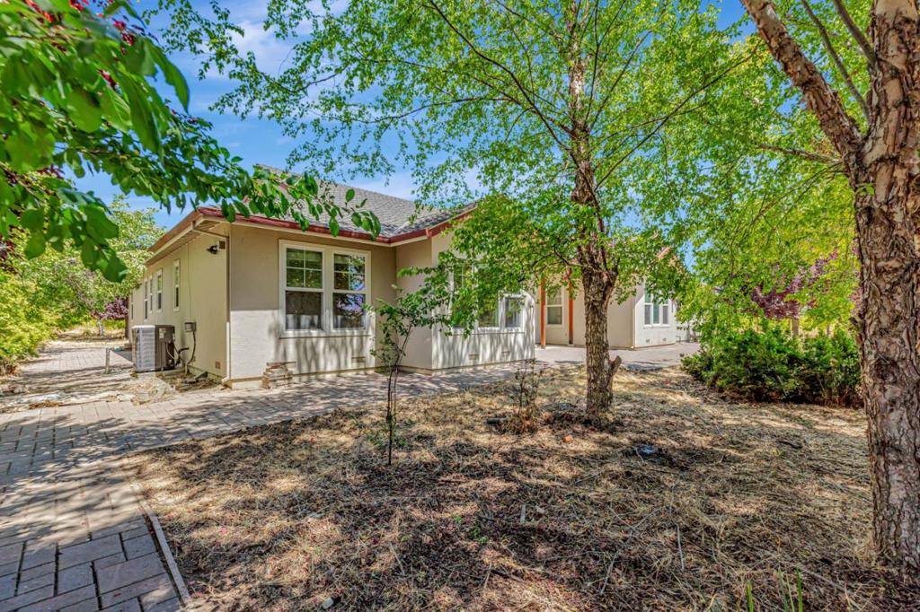 Gilroy, CA 95020,3025 Godfrey AVE