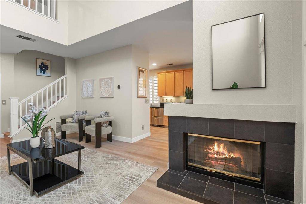 Alameda, CA 94502,272 McDonnel RD