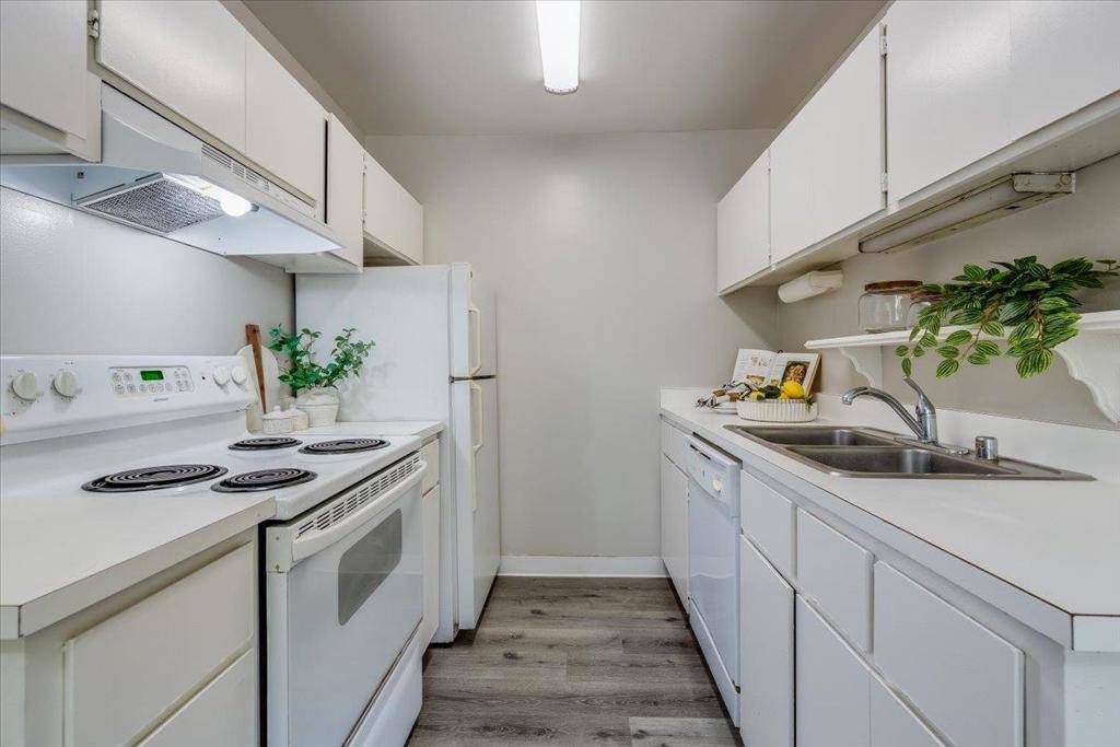 Santa Clara, CA 95051,976 Kiely BLVD #I