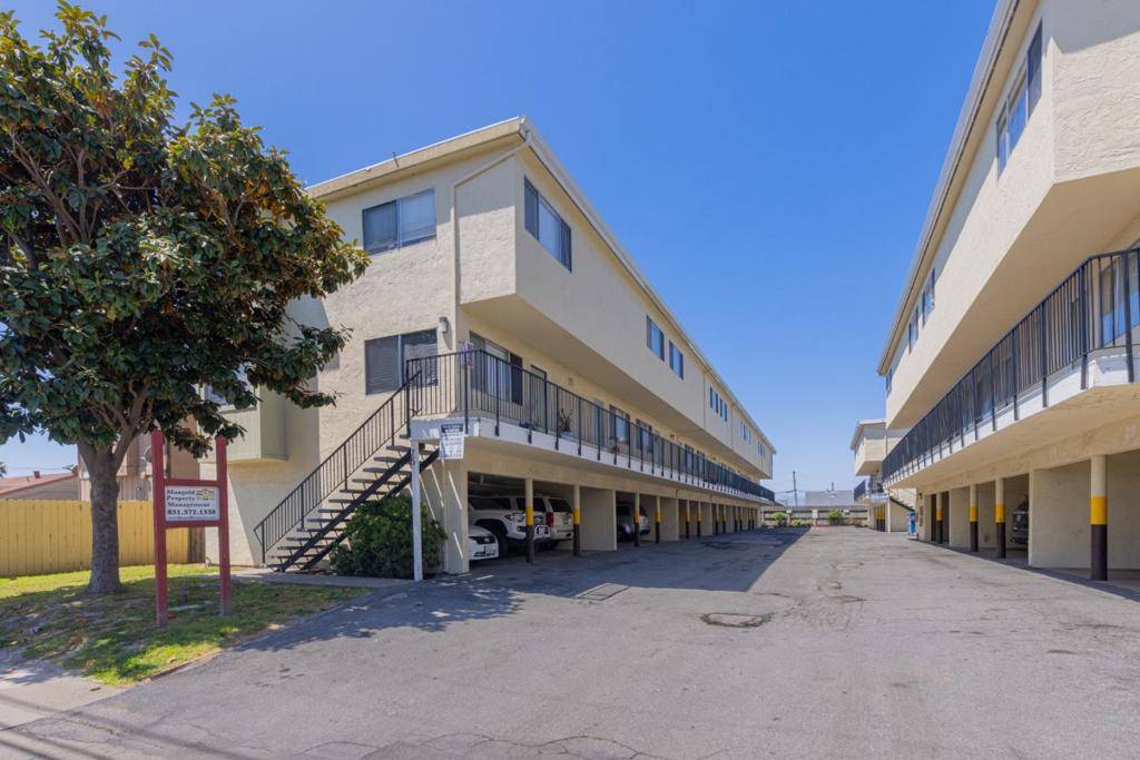 Salinas, CA 93905,75 N Hebbron AVE