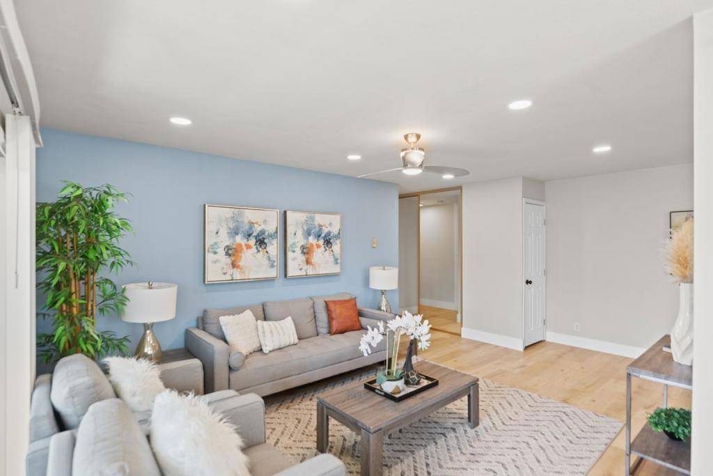 Sunnyvale, CA 94086,1135 Reed AVE #D