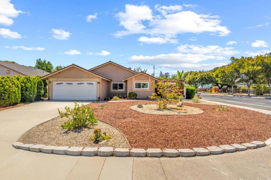 San Jose, CA 95122,1807 Walker CT