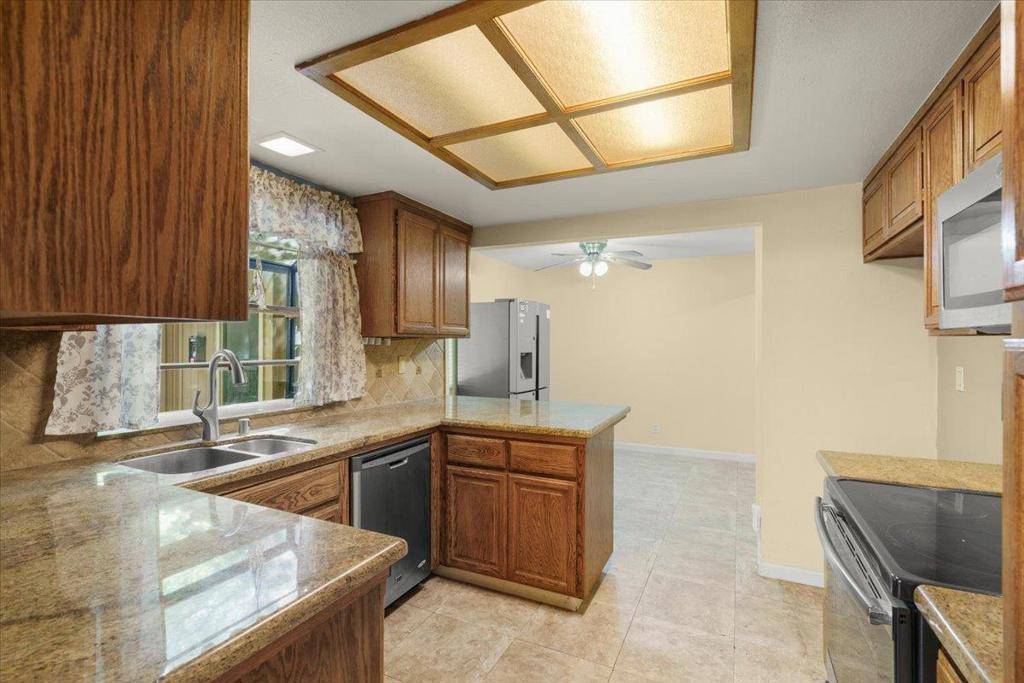 Morgan Hill, CA 95037,173 Del Monte LN