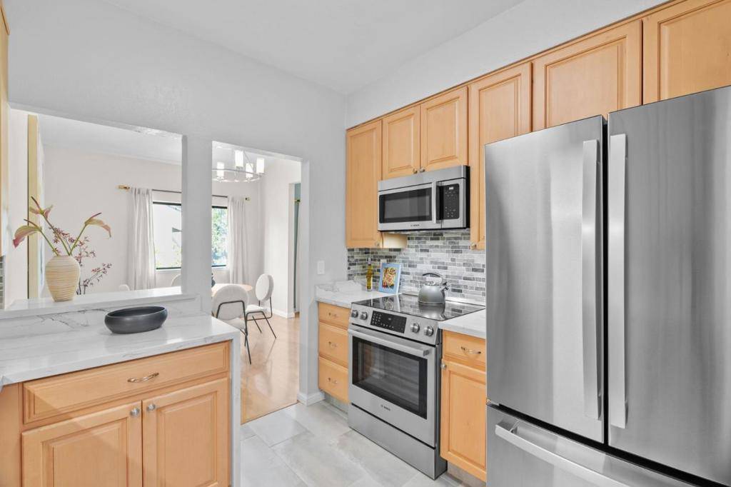San Jose, CA 95129,4671 Albany CIR #150