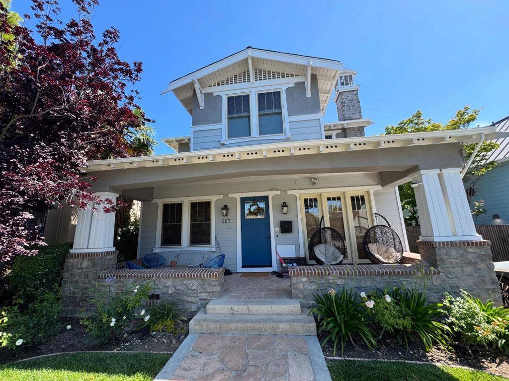 Palo Alto, CA 94301,927 Ramona