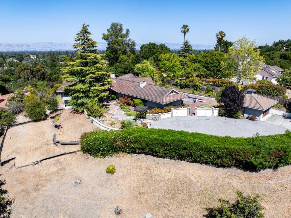 Los Altos, CA 94024,11552 Hillpark LN