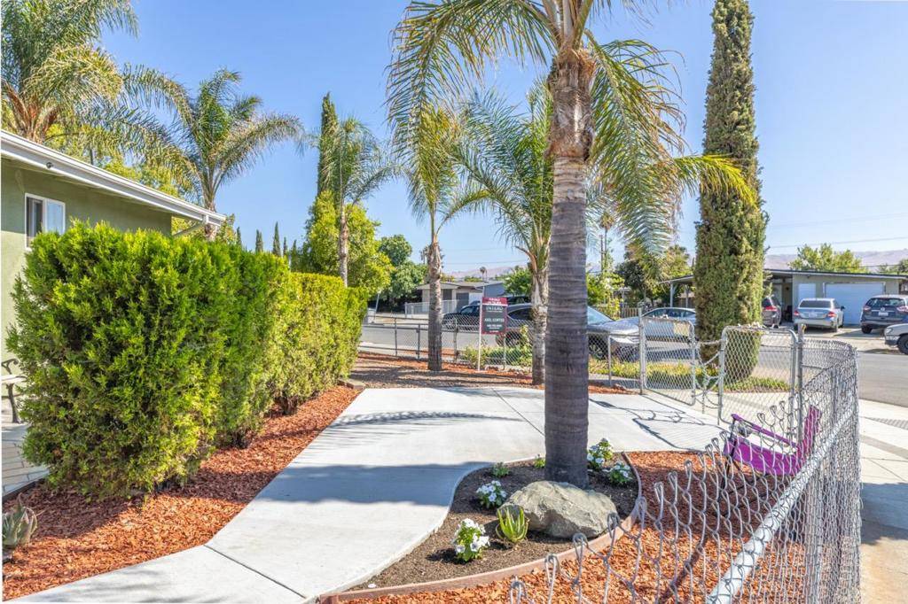 San Jose, CA 95122,1491 Cliffwood DR