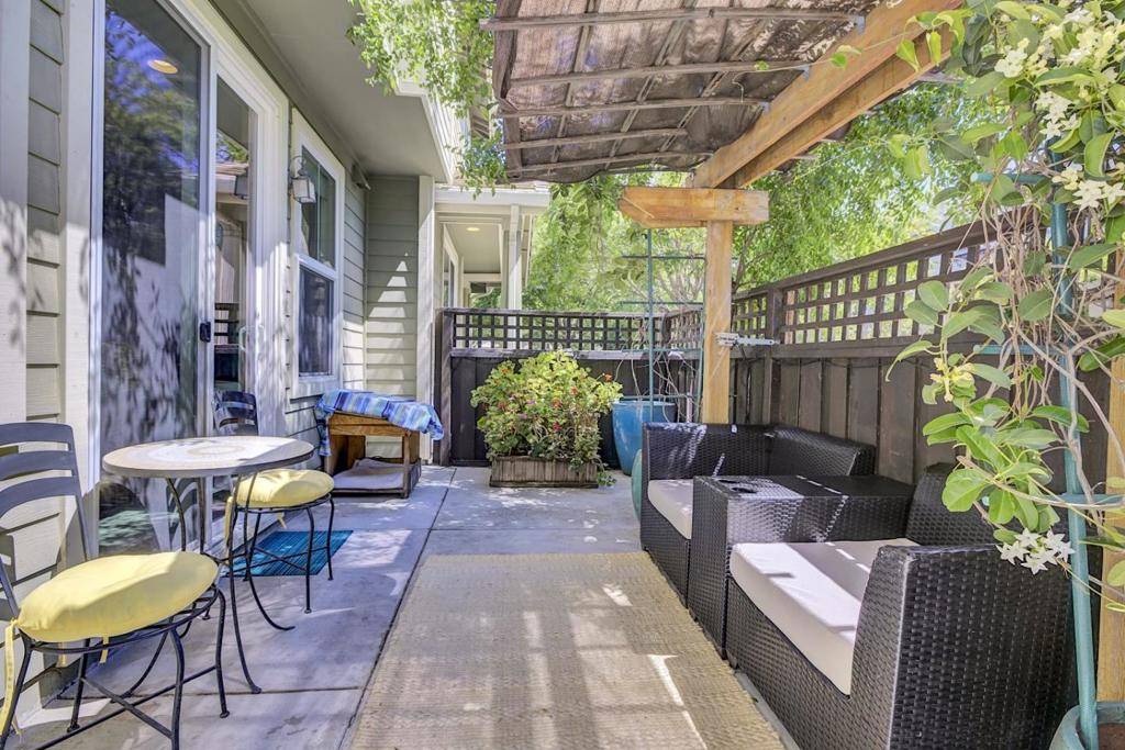 San Jose, CA 95116,445 S 22nd ST