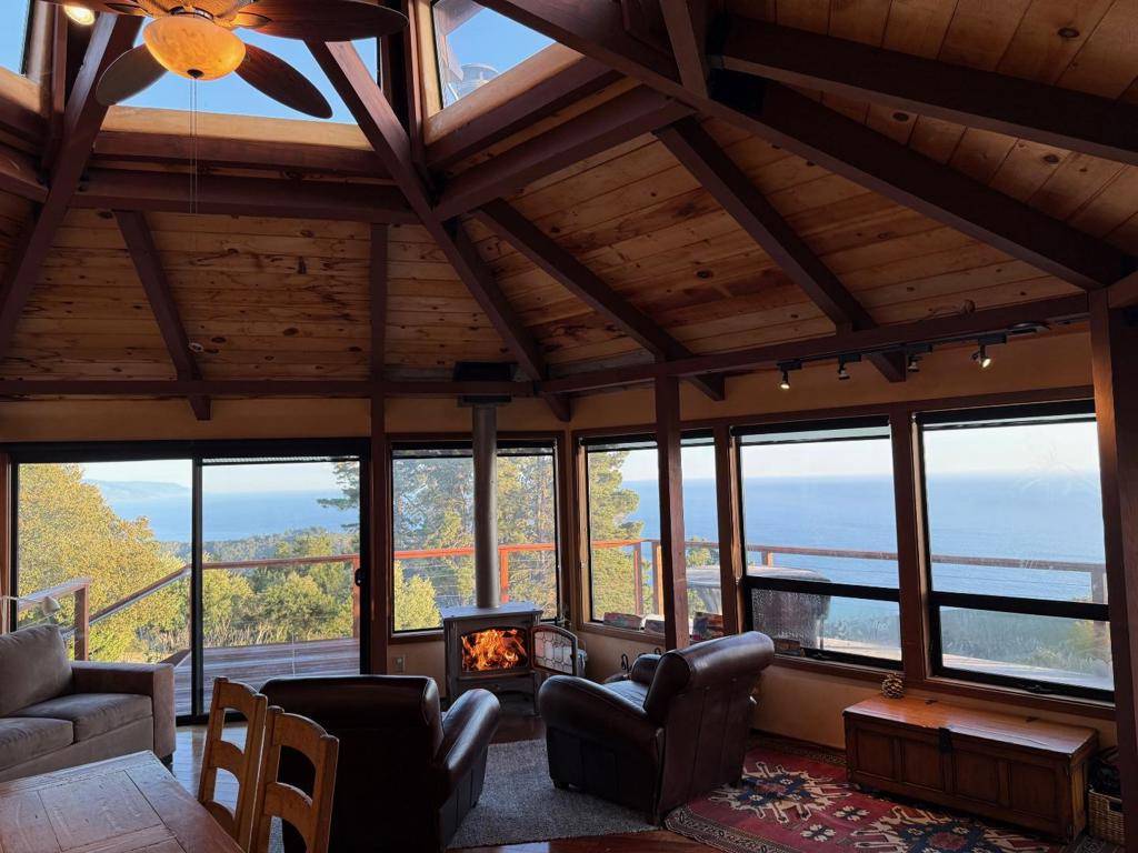Big Sur, CA 93920,46480 Clear Ridge RD