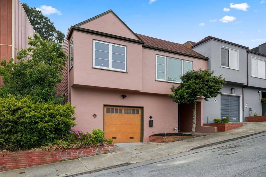 San Francisco, CA 94116,763 Pacheco ST