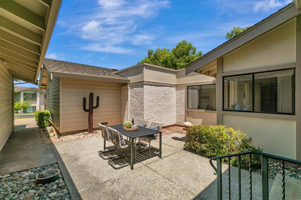 San Jose, CA 95135,7306 Via Granja