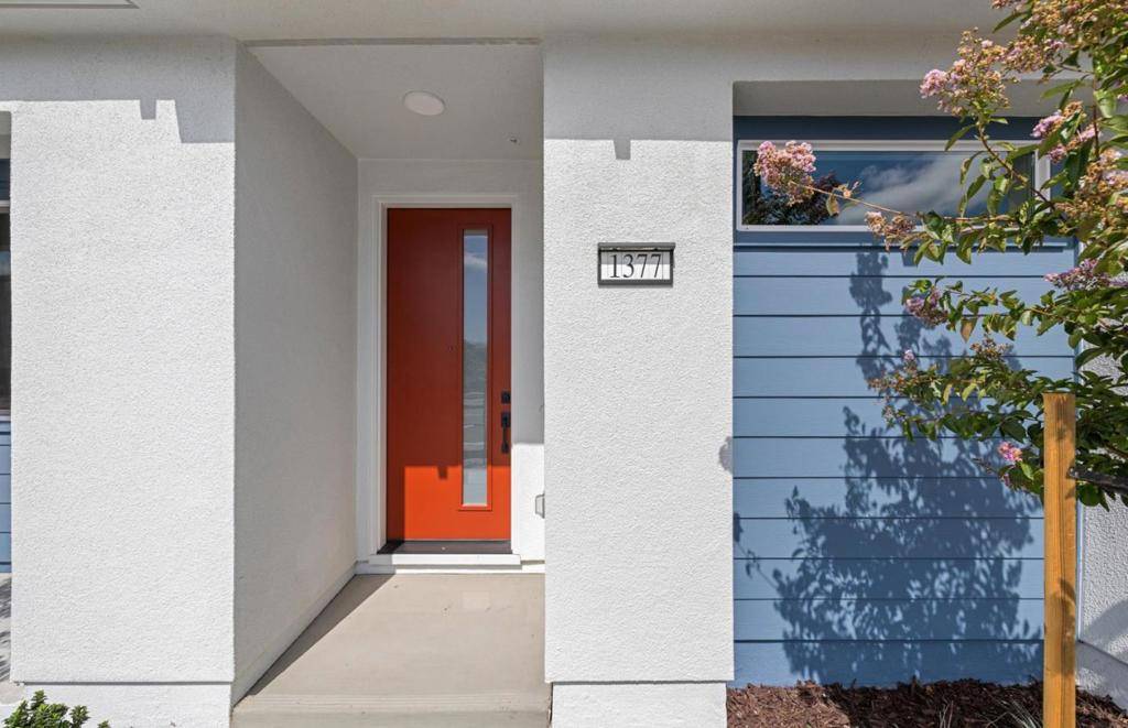 Milpitas, CA 95035,1377 California CIR