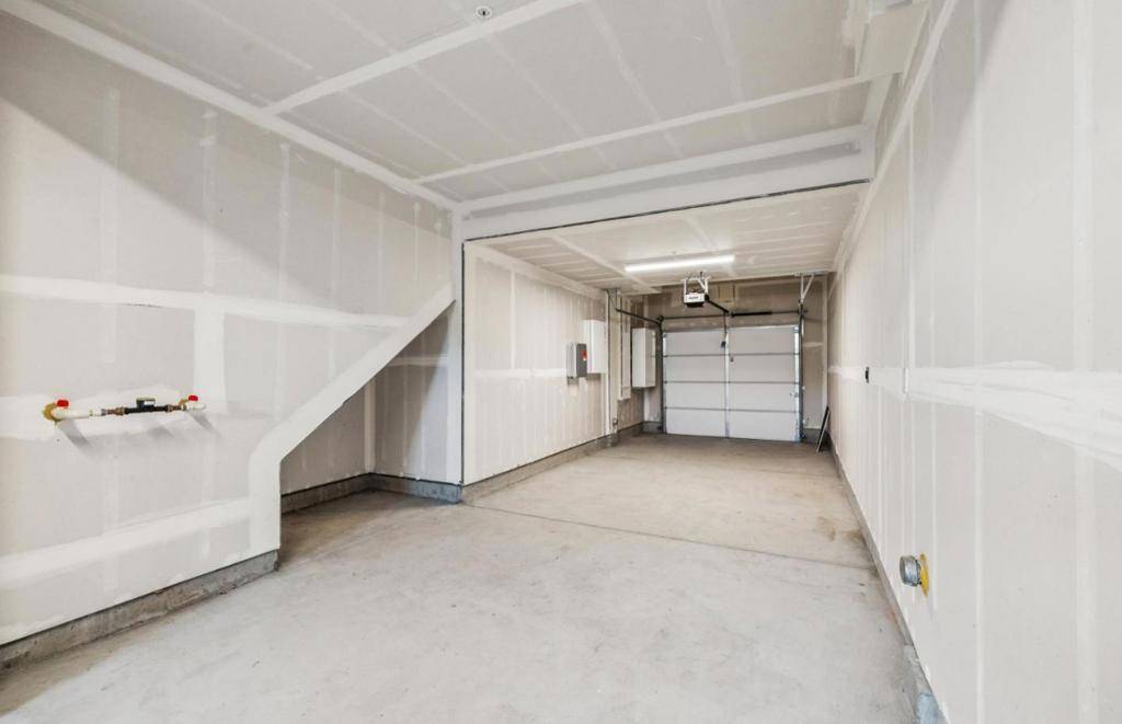 Milpitas, CA 95035,1377 California CIR