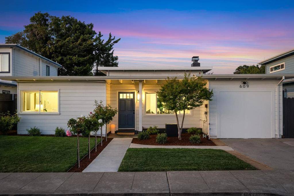 San Mateo, CA 94401,609 Fallon AVE