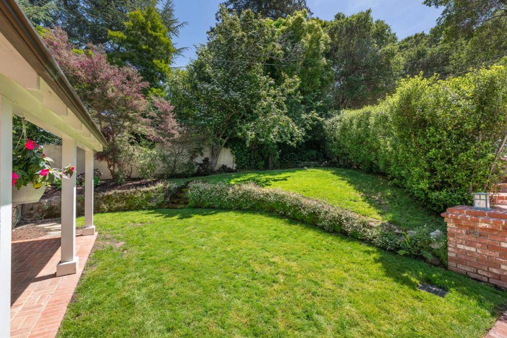 Burlingame, CA 94010,2820 Adeline DR