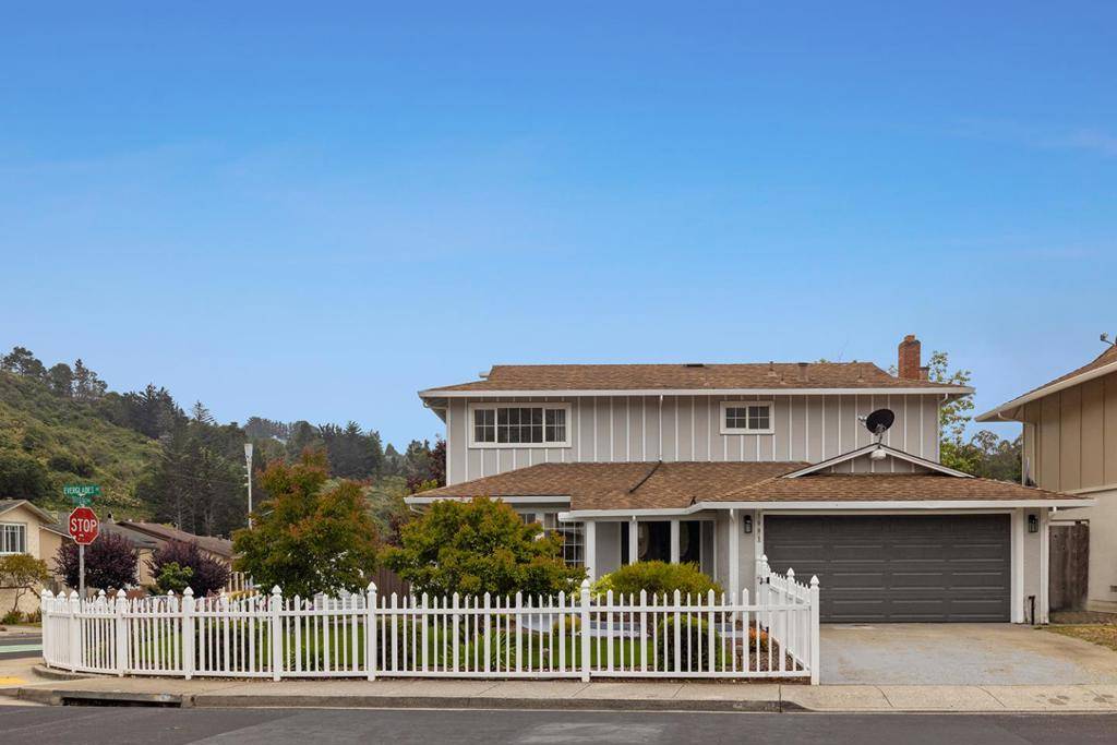 Pacifica, CA 94044,1001 Everglades DR