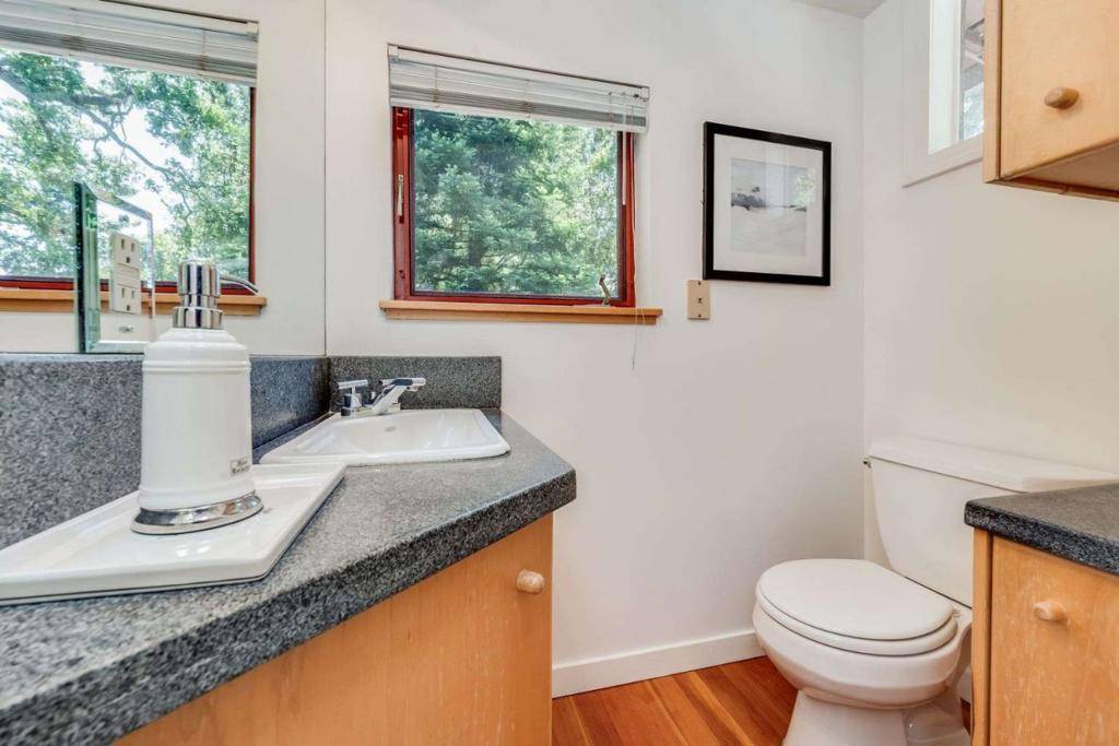 Menlo Park, CA 94025,2513 Alpine RD