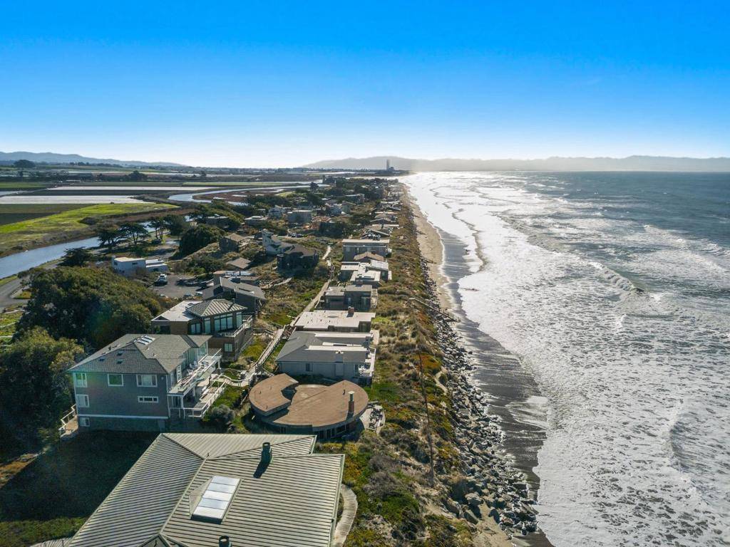 Watsonville, CA 95076,60 Avocet CIR
