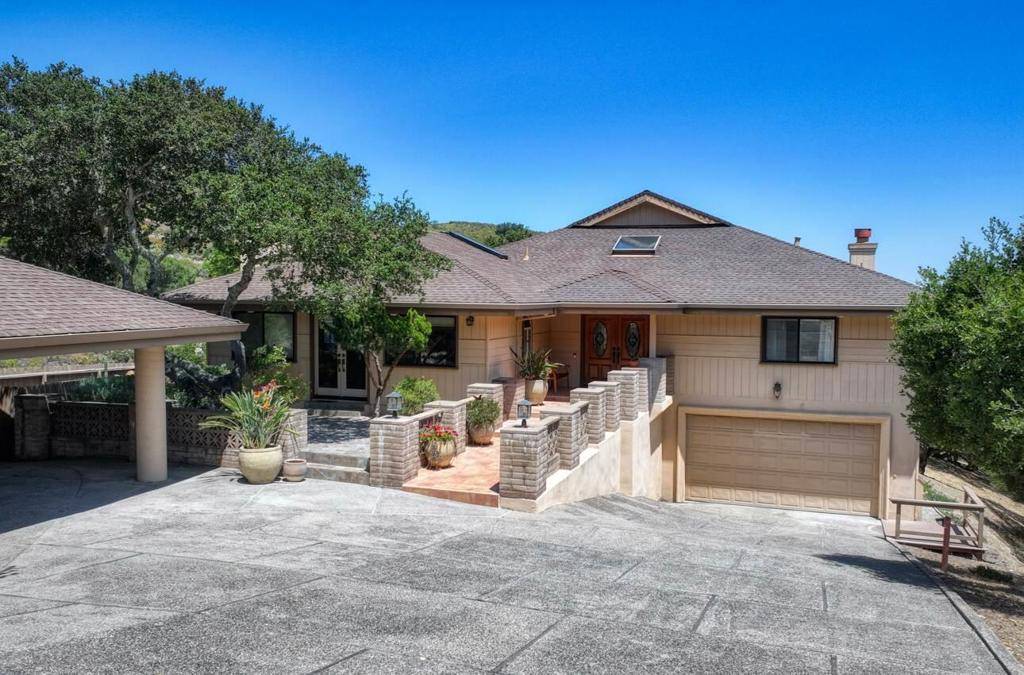 Salinas, CA 93908,15847 Pleasant Valley LN
