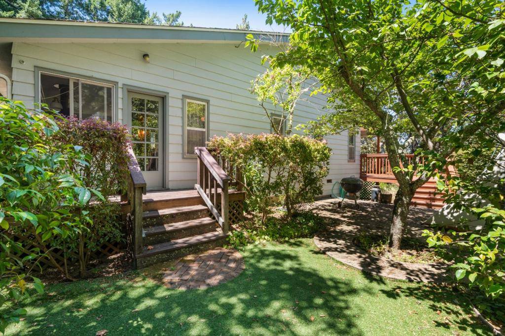 Los Gatos, CA 95033,24905 Skyland RD