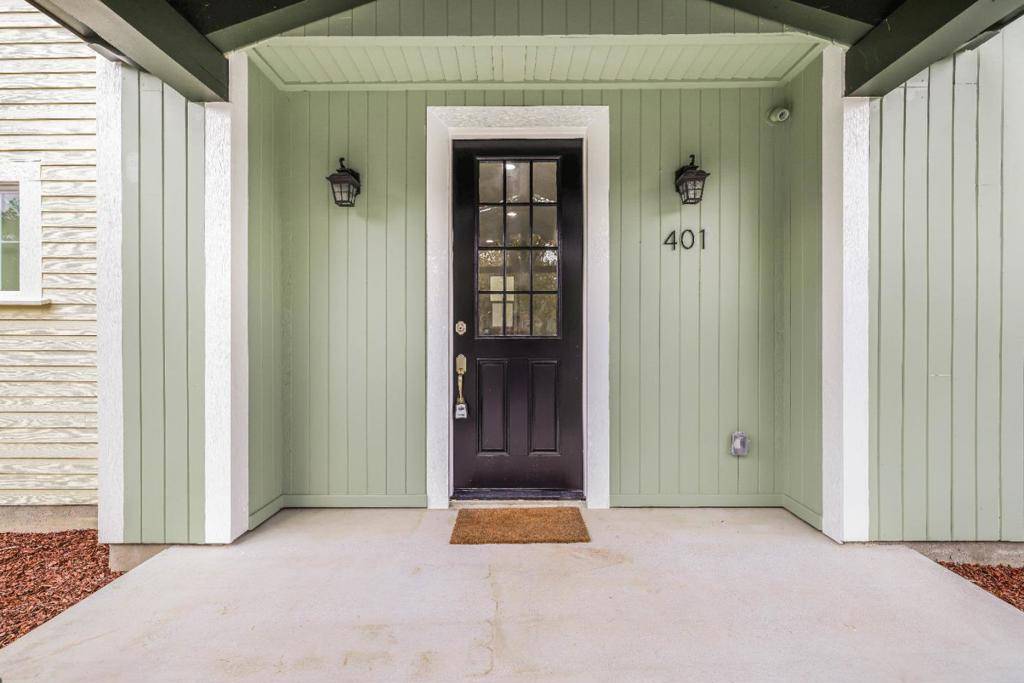 Watsonville, CA 95076,401 San Luis AVE