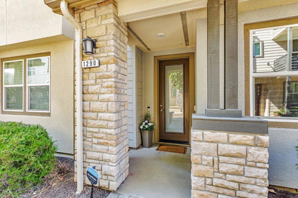 Milpitas, CA 95035,1290 Milkweed ST