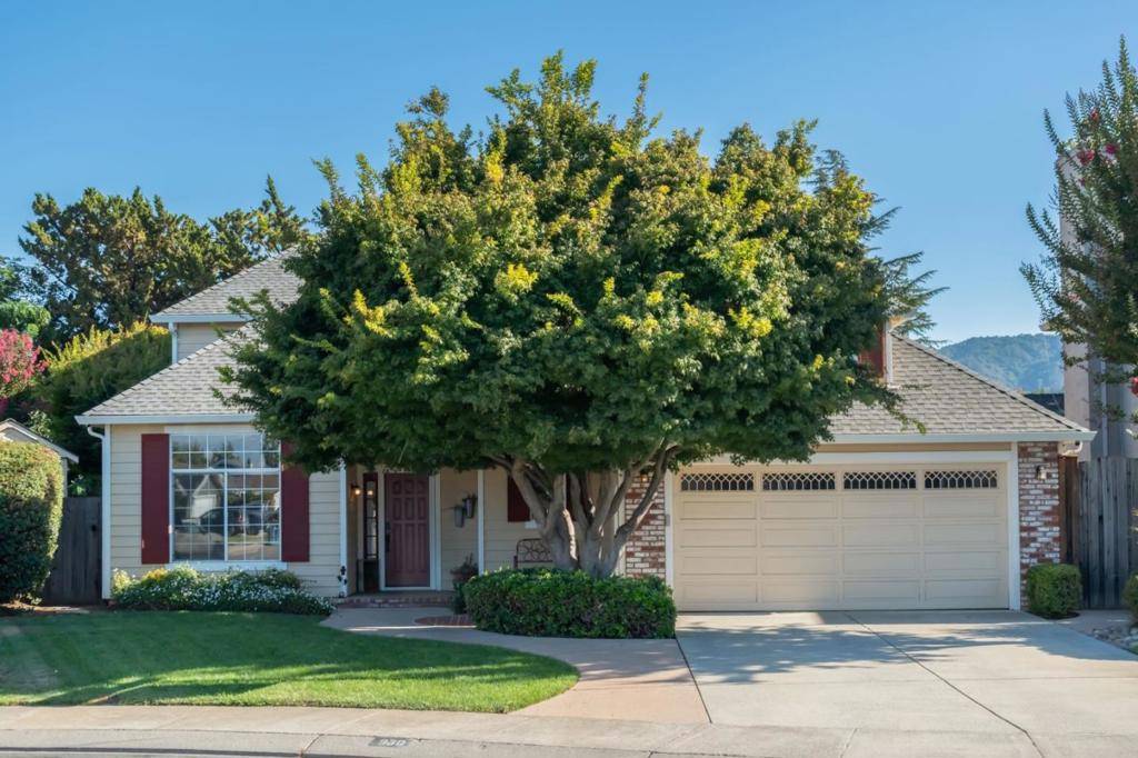 Gilroy, CA 95020,930 Hoesch WAY