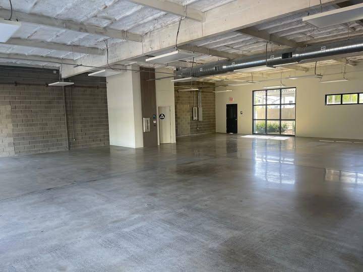 Mountain View, CA 94043,259 Moffett BLVD