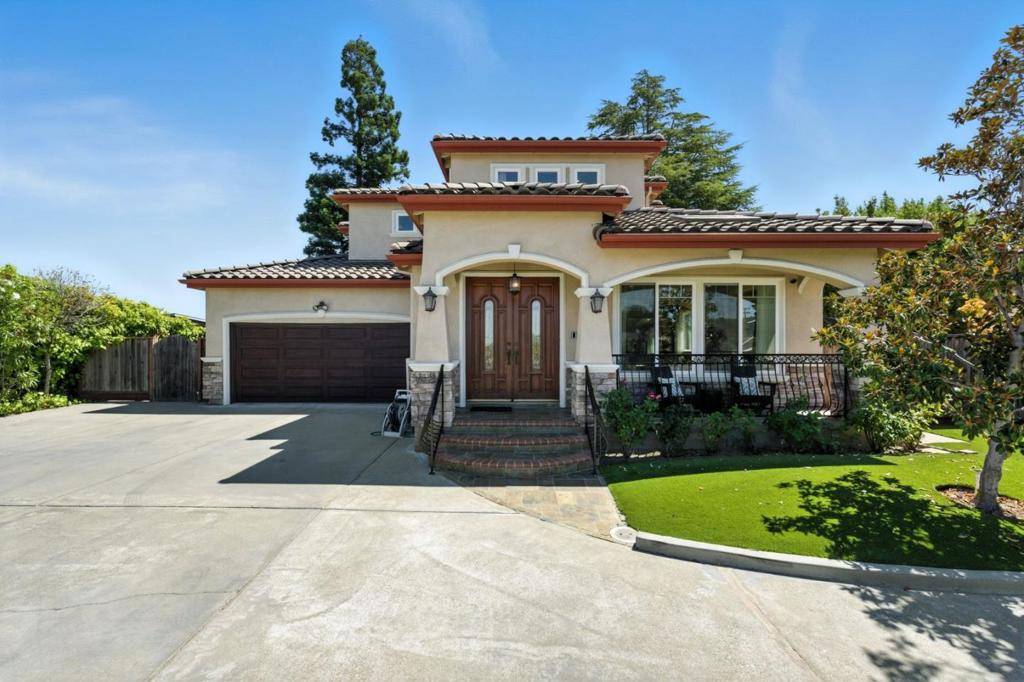 Cupertino, CA 95014,21976 Mcclellan RD