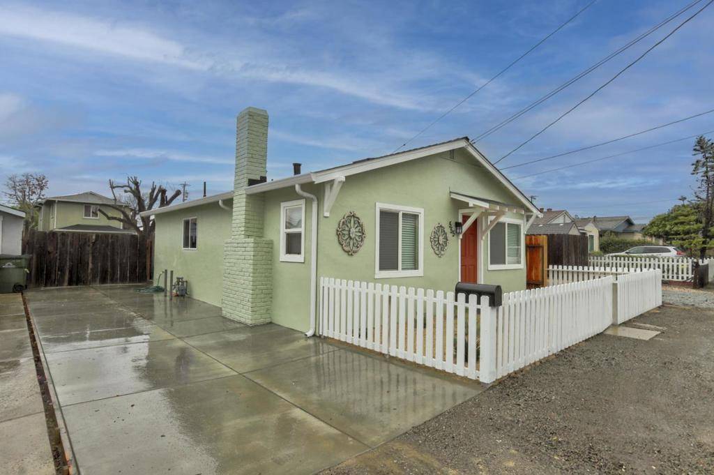 Seaside, CA 93955,555 Williams AVE