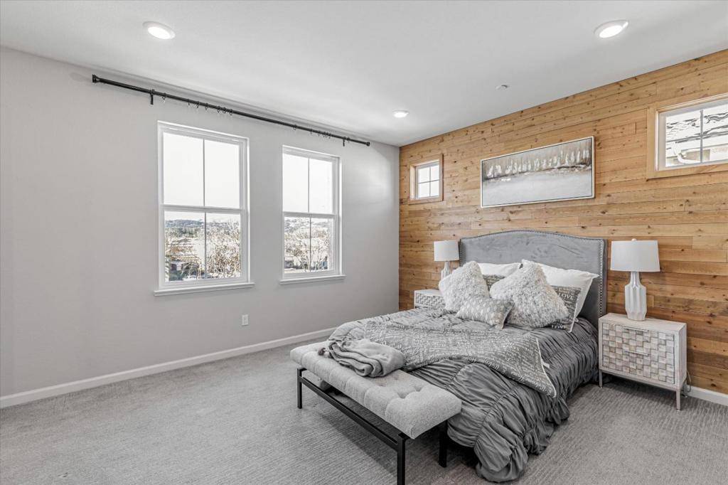 Morgan Hill, CA 95037,18018 Monterey ST