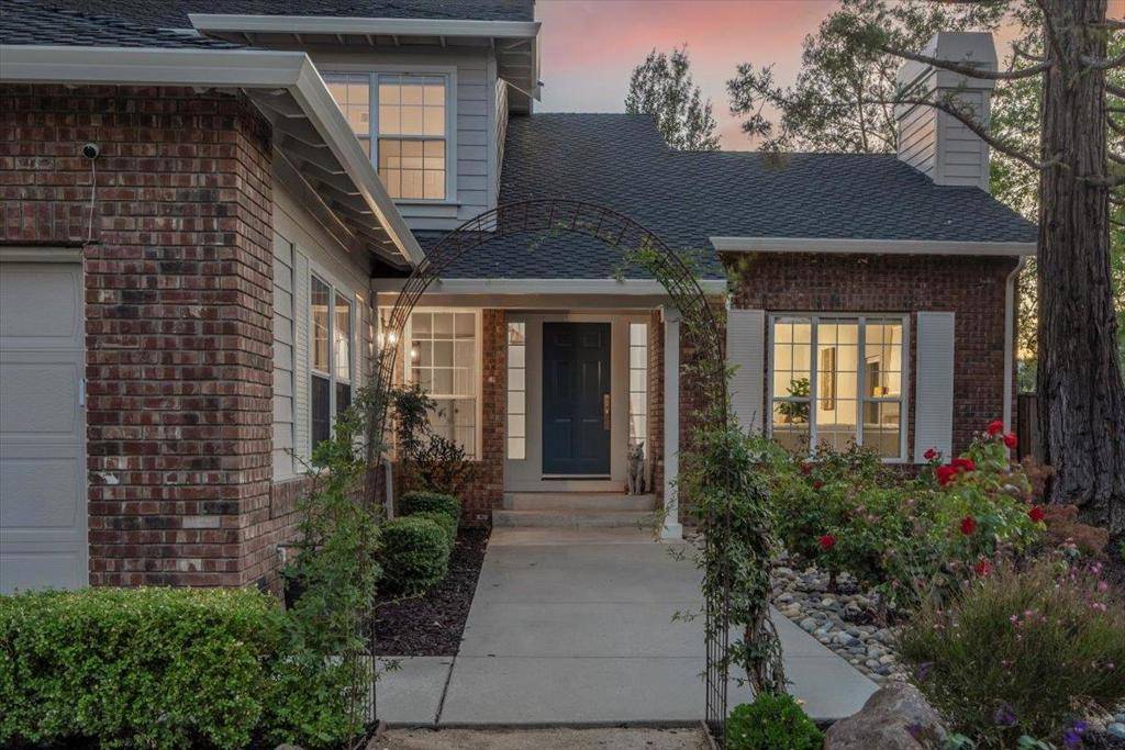 Los Gatos, CA 95032,112 Mozart AVE