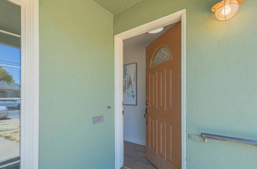 Salinas, CA 93905,545 Towt ST
