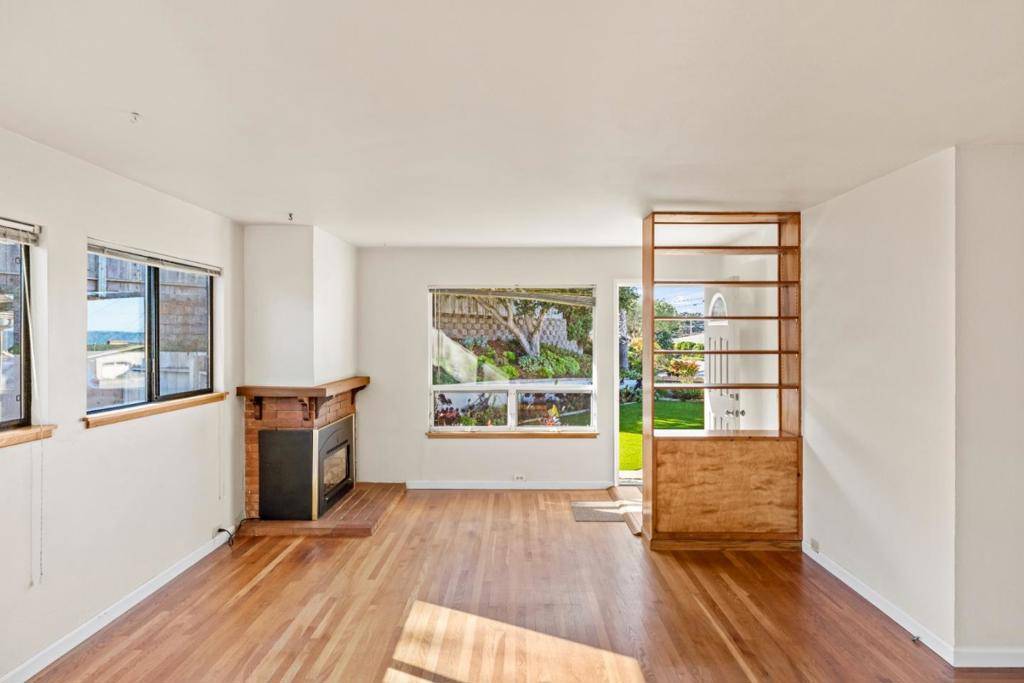 Seaside, CA 93955,2050 Baldwin CT
