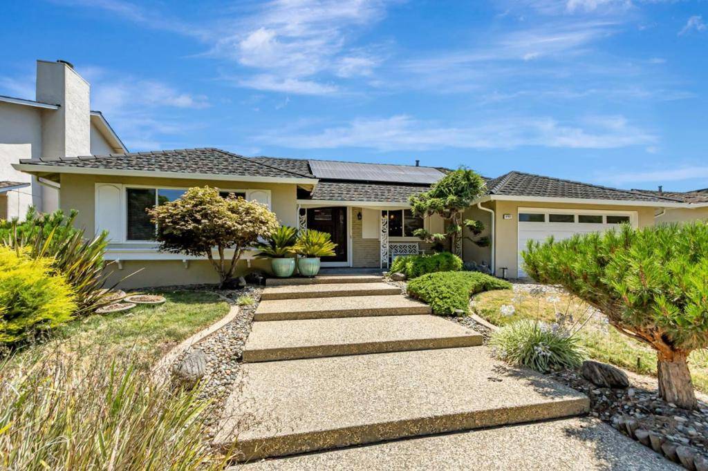 San Jose, CA 95120,6702 Heathfield DR