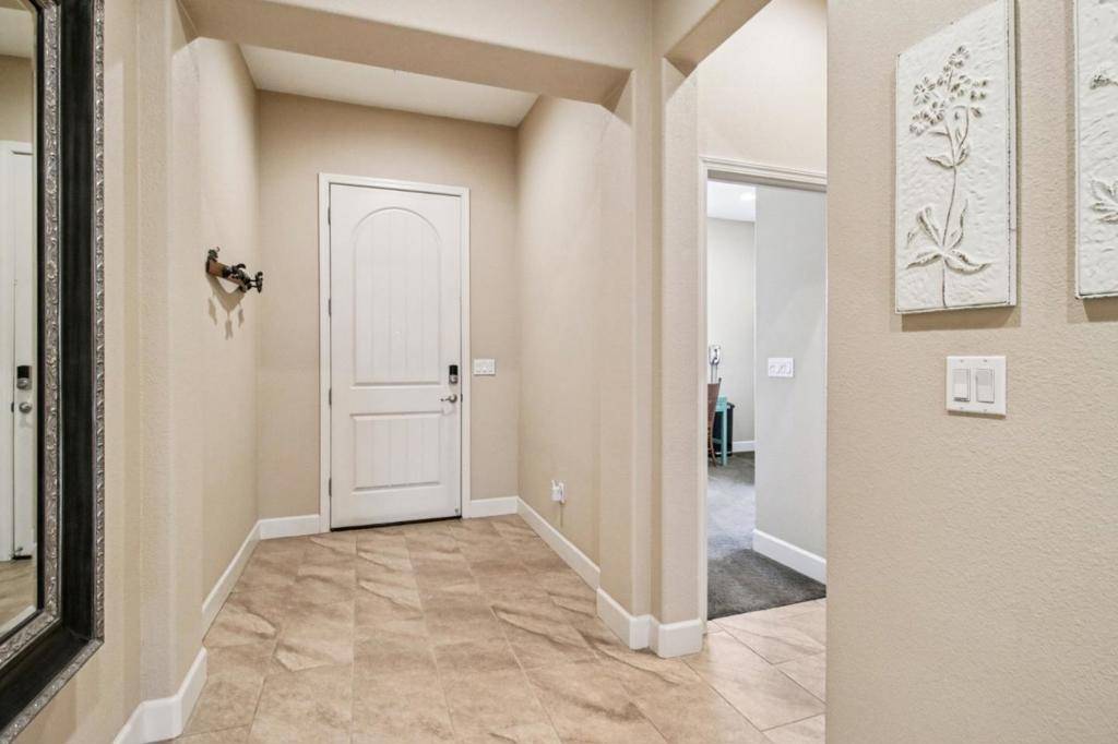 Morgan Hill, CA 95037,845 San Pedro AVE