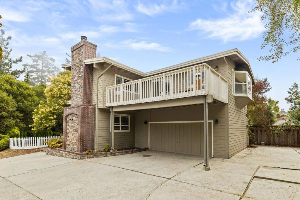 Aptos, CA 95003,674 Clubhouse DR